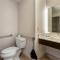 Holiday Inn Express & Suites - Phoenix Dwtn - State Capitol by IHG