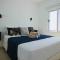 Phaedrus Living: Seaside Luxury Flat Lighthouse 62