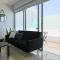 Phaedrus Living: Seaside Luxury Flat Lighthouse 62
