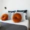 Phaedrus Living: Seaside Luxury Flat Lighthouse 62