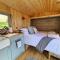 Peak District Shepherds Hut
