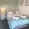 Rooms at The Highcliffe - Aberporth