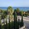 Seafront - 2 bedroom Modern