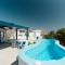 Honeymoon Beach Studios