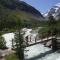 Chalet Grouse