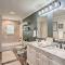 The Copper Roost Lake Texoma Escape with Hot Tub