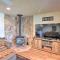 House with Private Deck on the Rock Creek Reservoir!