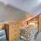 Cozy Log Cabin Escape In the Heart of Creede!