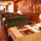 Grand Boss Hotel