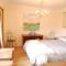 Stables,1 or 2 bedroom Eco earth house, edge of Dartmoor