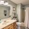 Cozy Bartlett Condo 1 Mi to Attitash Ski Resort!