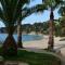 Casa Blanca 19 – Piscina, BBQ y Wifi (5 pax)