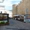 Casa Blanca 19 – Piscina, BBQ y Wifi (5 pax)