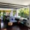 Lake View Country House and Self-catering Apartments