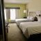 Holiday Inn Express & Suites Cedar Falls - Waterloo, an IHG Hotel