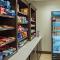 Holiday Inn Express & Suites Houston South - Near Pearland by IHG