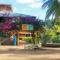 Playa de Oro Lodge