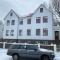 Day Dream Central Akureyri Two Bedroom Apartment - آكيورِيْري