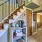 Patio and Fire Pit Idyllic Cottage in Hellertown!