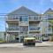 Carolina Beach Condo with Deck Steps to Shore! - Carolina Beach