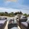 Luxury Promajna Beach Apartment