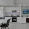 Luxury Promajna Beach Apartment