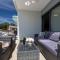 Luxury Promajna Beach Apartment