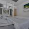 Luxury Promajna Beach Apartment