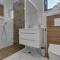 Luxury Promajna Beach Apartment