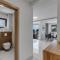 Luxury Promajna Beach Apartment