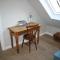 Wonderfully Spacious Luxury Holiday Cottage - Billingshurst