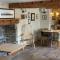 The Red Lion Arlingham