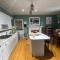 Chemists House