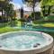 Montreux Rotana Garden House with Private Pool - Swiss Hotel Apartments - Montreux