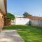 Meeseeks I Pet Friendly I 2 Mins Walk to Beach