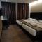 Hotel Austin Paradise