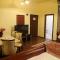 Boutique Vila White Duchess