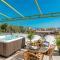 Aphrodite Studios & Suites - 140m from the beach, by ZanteWize