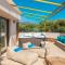 Aphrodite Studios & Suites - 140m from the beach, by ZanteWize