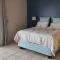 Margate Sunrise Seaview Secure Home - FAMILY ONLY, NO GROUPS