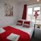 Holland House - Unstone
