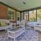Dog-Friendly Home 1 Mi to Downtown Hendersonville
