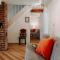 Hamilton Lodge - Cottage sleeps 8