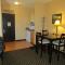 Athabasca Valley Inn & Suites - Hinton