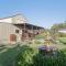 Kelman Cottage with pool and beautiful native wildlife