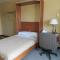 Athabasca Valley Inn & Suites