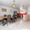 Home Idassa