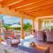 Villa Alvaro by Villa Plus