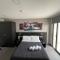 6 Bis HOTEL