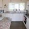 Beautiful 3-Bed Cottage in Cornwall Beautiful 3-Bed Cottage in Cornwall